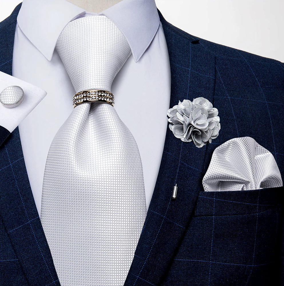 White Tie Set with Tie Ring with Brooch