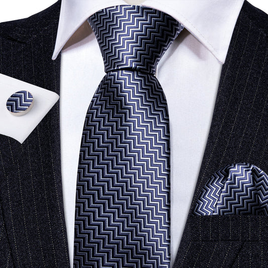 Gray and White Zigzag Lines Silk Tie Set