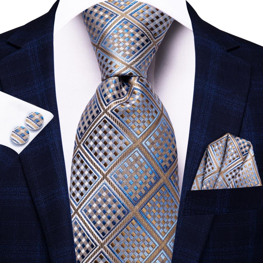 Diamond Shape Tie, Pocket Square and Cufflinks