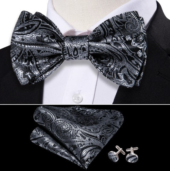 Silver Paisley Bow Tie Set in Black